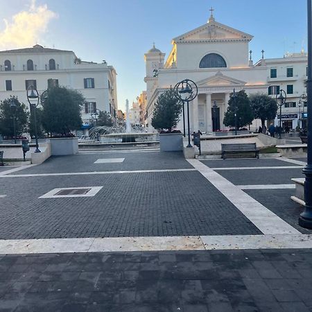 Hotel La Piazzetta Anzio Exterior foto